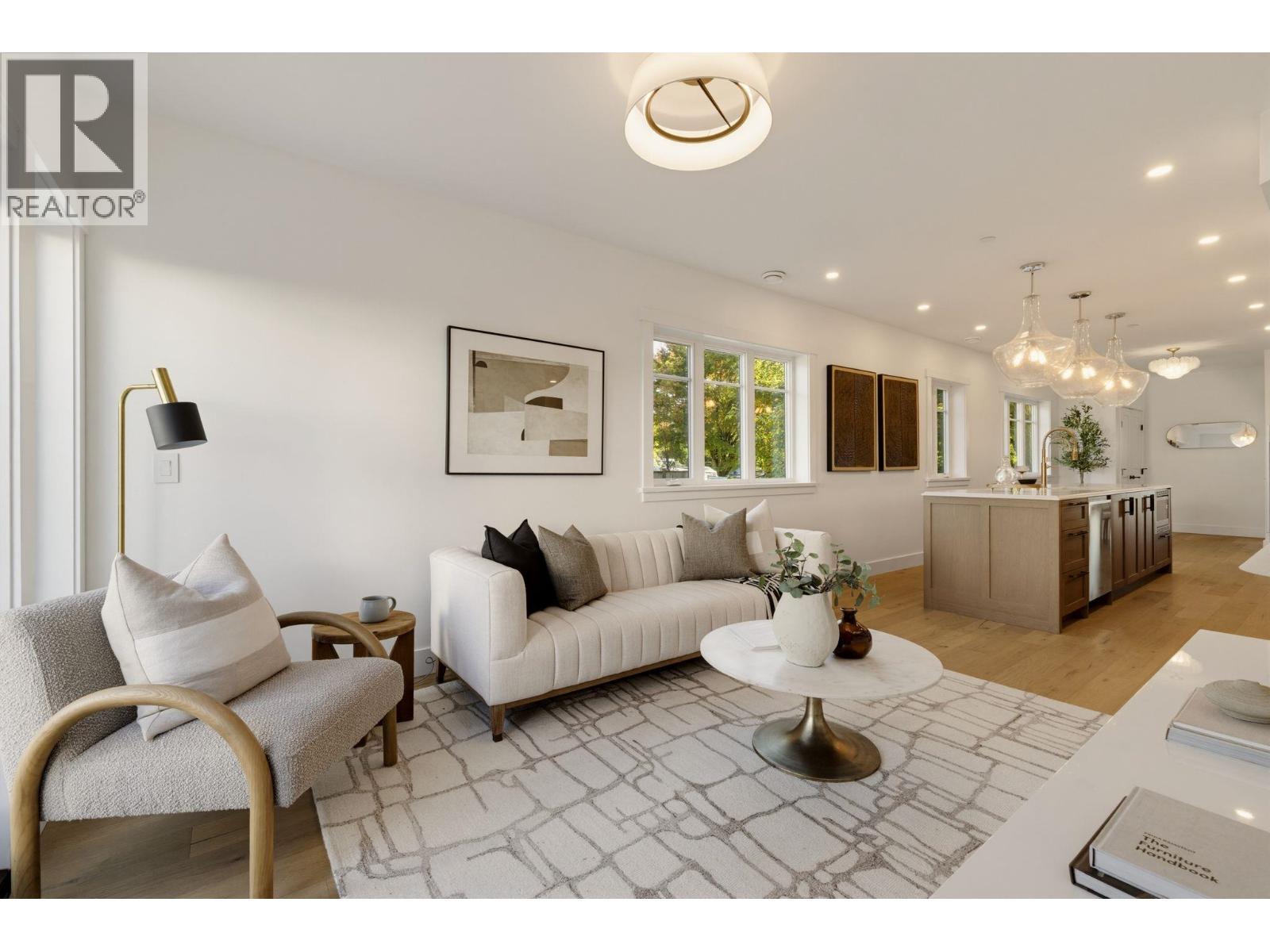 1 326 W 14th Street, North Vancouver, British Columbia  V7M 1P6 - Photo 7 - R3172617