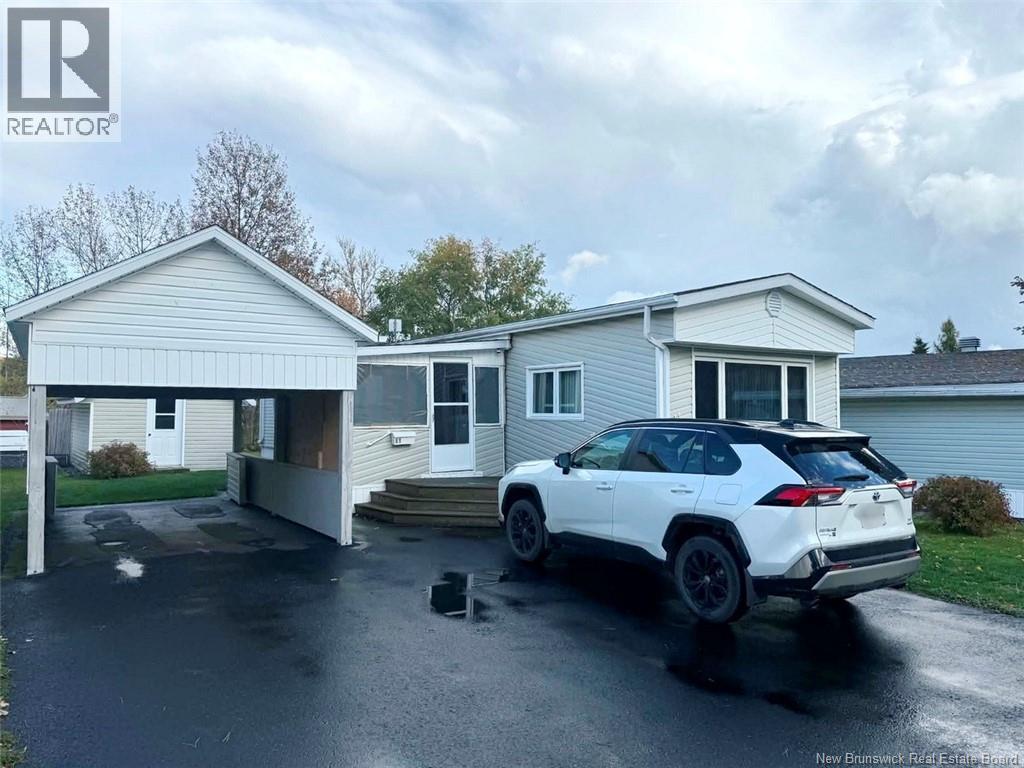 11 Parc P'tiso Street, Edmundston, New Brunswick  E3V 3X7 - Photo 1 - NB149418