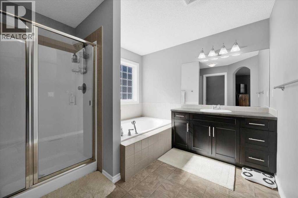 209 Crystal Green Point, Okotoks, Alberta  T1S 2K7 - Photo 28 - A2348495
