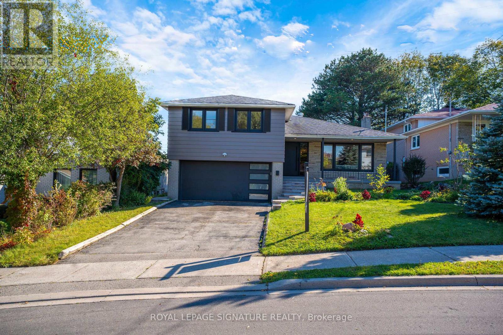 49 Snowcrest Avenue, Toronto, Ontario  M2K 2K9 - Photo 2 - C13879152