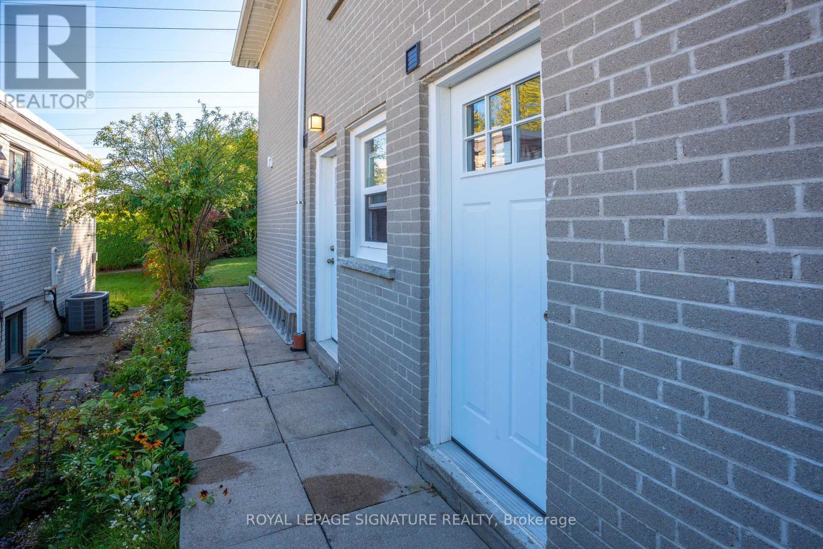 49 Snowcrest Avenue, Toronto, Ontario  M2K 2K9 - Photo 33 - C13879152