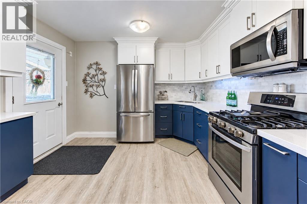 87 Bond Street, Kitchener, Ontario  N2H 4S4 - Photo 13 - 40868749