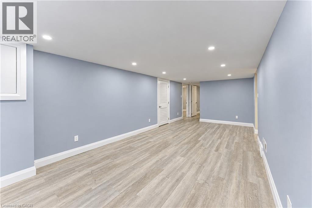 87 Bond Street, Kitchener, Ontario  N2H 4S4 - Photo 32 - 40868749