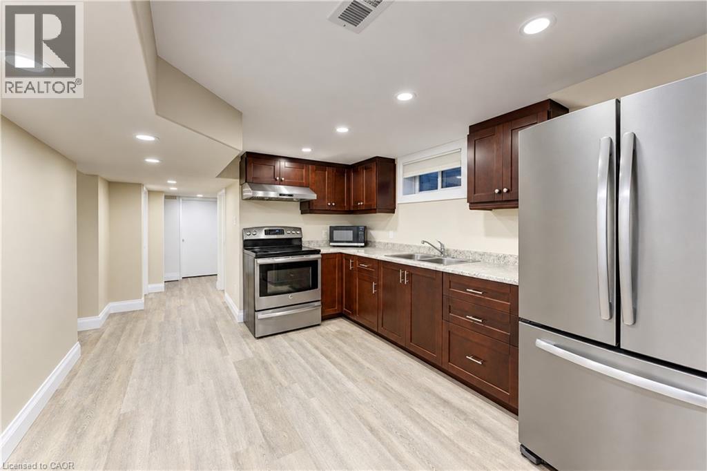 87 Bond Street, Kitchener, Ontario  N2H 4S4 - Photo 28 - 40868749