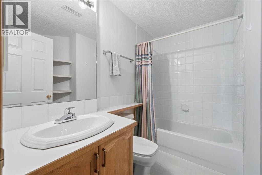 614 Sierra Madre Court SW, Calgary, Alberta  T3H 3M5 - Photo 34 - A2350736