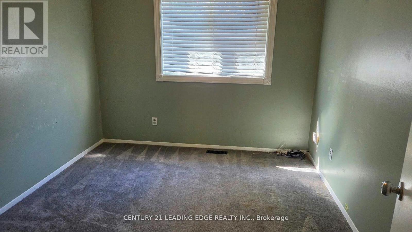 Main & 2nd Flr - 6 Plum Brook Crescent, Toronto, Ontario  M1S 3Z8 - Photo 10 - E13877090