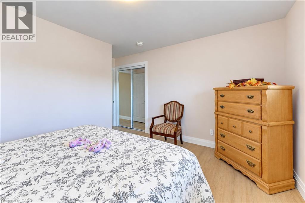 87 Bond Street, Kitchener, Ontario  N2H 4S4 - Photo 25 - 40869901