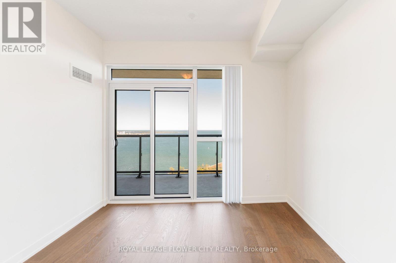 Ph404 - 38 Annie Craig Drive, Toronto, Ontario  M8V 0G9 - Photo 24 - W13879092