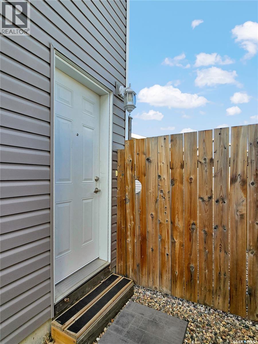 403 Boykowich Street, Saskatoon, Saskatchewan  S7W 0S5 - Photo 20 - SK050791