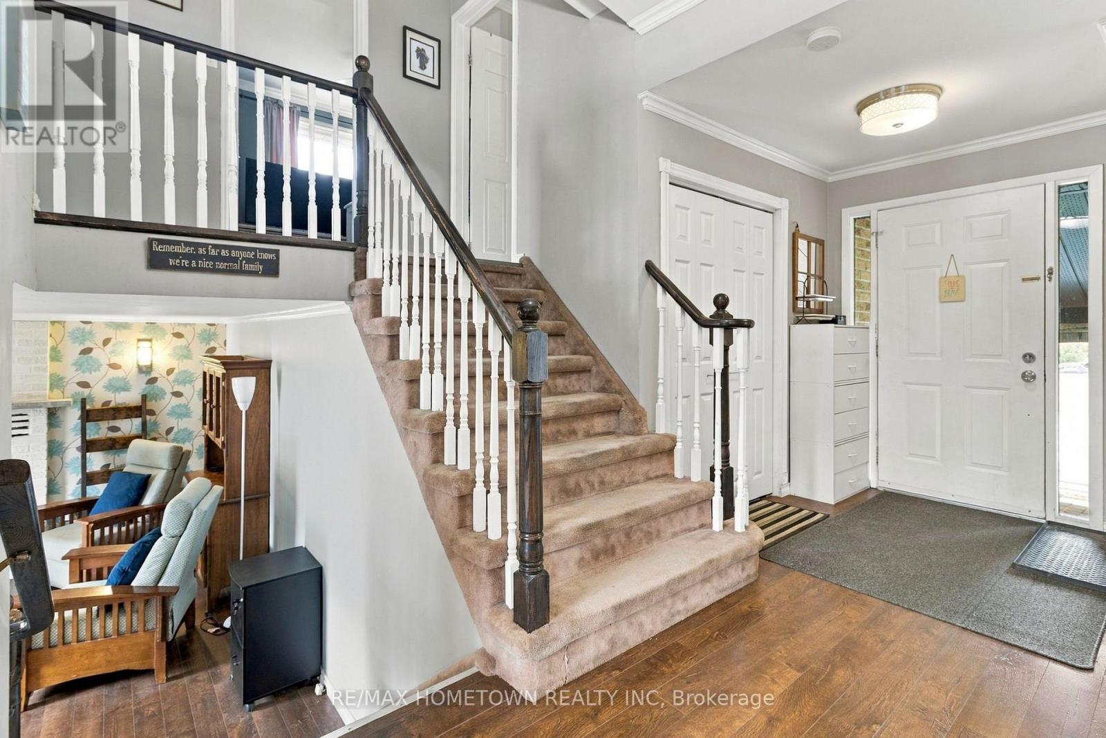 229 Colonel Douglas Crescent, Brockville, Ontario K6V 6W1 - Photo 3 - X13881252