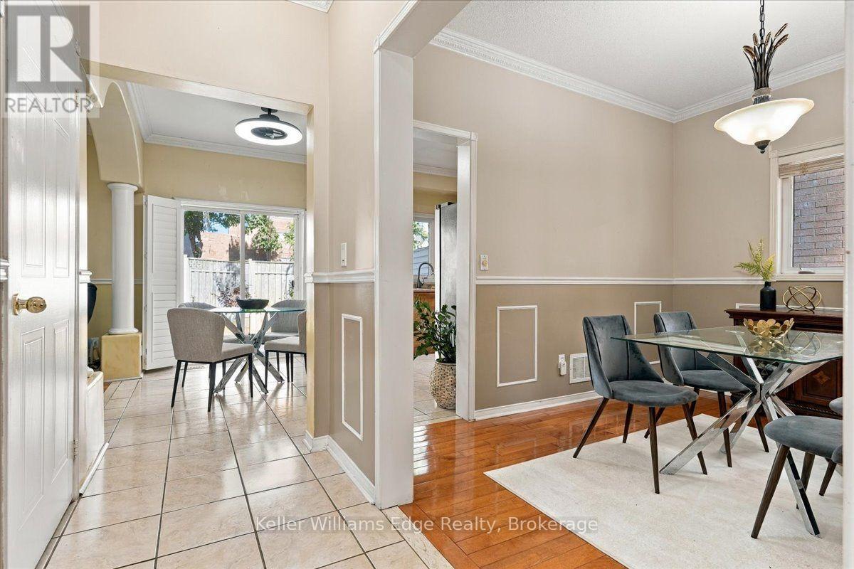 671 Twain Avenue, Mississauga, Ontario  L5W 1K7 - Photo 10 - W13881018