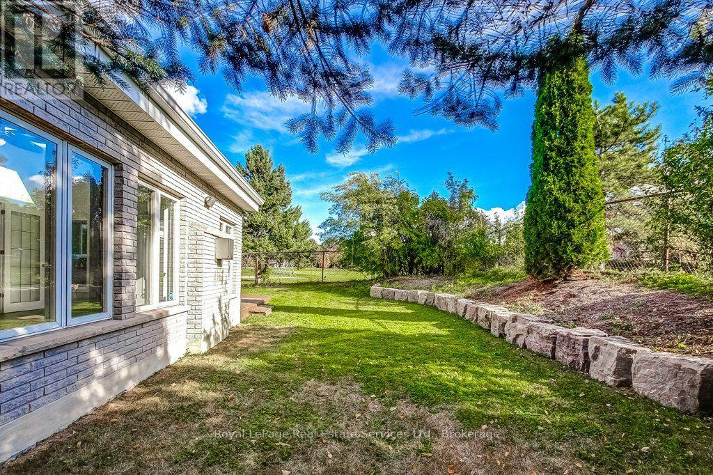 22 Daffodil Crescent, Hamilton, Ontario  L9K 1C8 - Photo 40 - X13881058