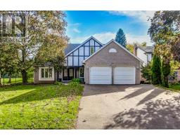 22 DAFFODIL CRESCENT, Hamilton, Ontario