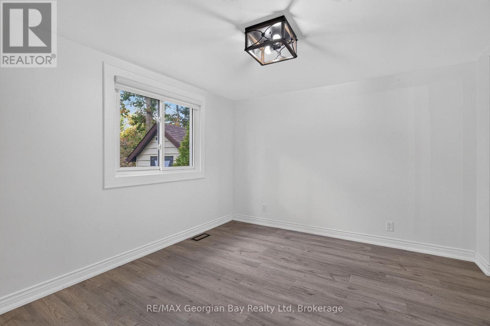 18 Sallows Drive, Tay, Ontario  L0K 2A0 - Photo 22 - S13881074