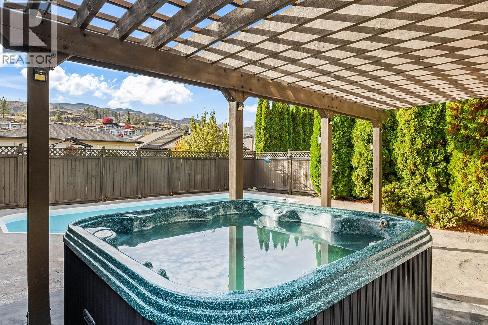 541 Quartz Crescent, Kelowna, British Columbia  V1W 5C5 - Photo 4 - 10399666