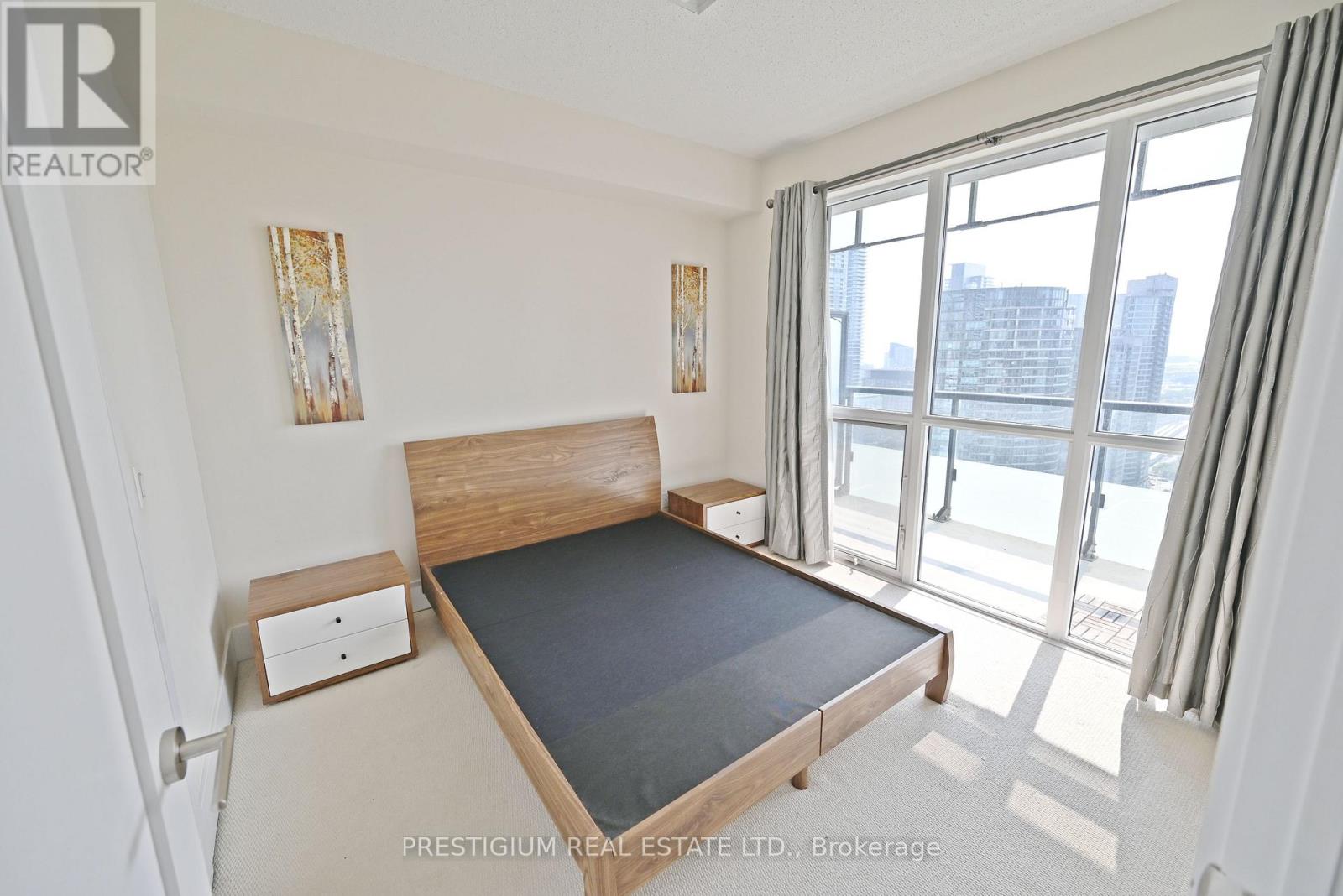 2601 - 300 Front Street W, Toronto, Ontario  M5V 0E9 - Photo 6 - C13881134