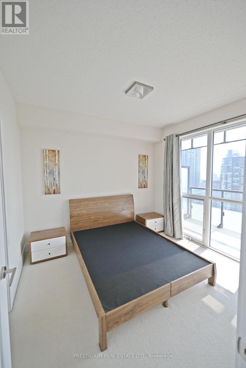 2601 - 300 Front Street W, Toronto, Ontario  M5V 0E9 - Photo 7 - C13881134