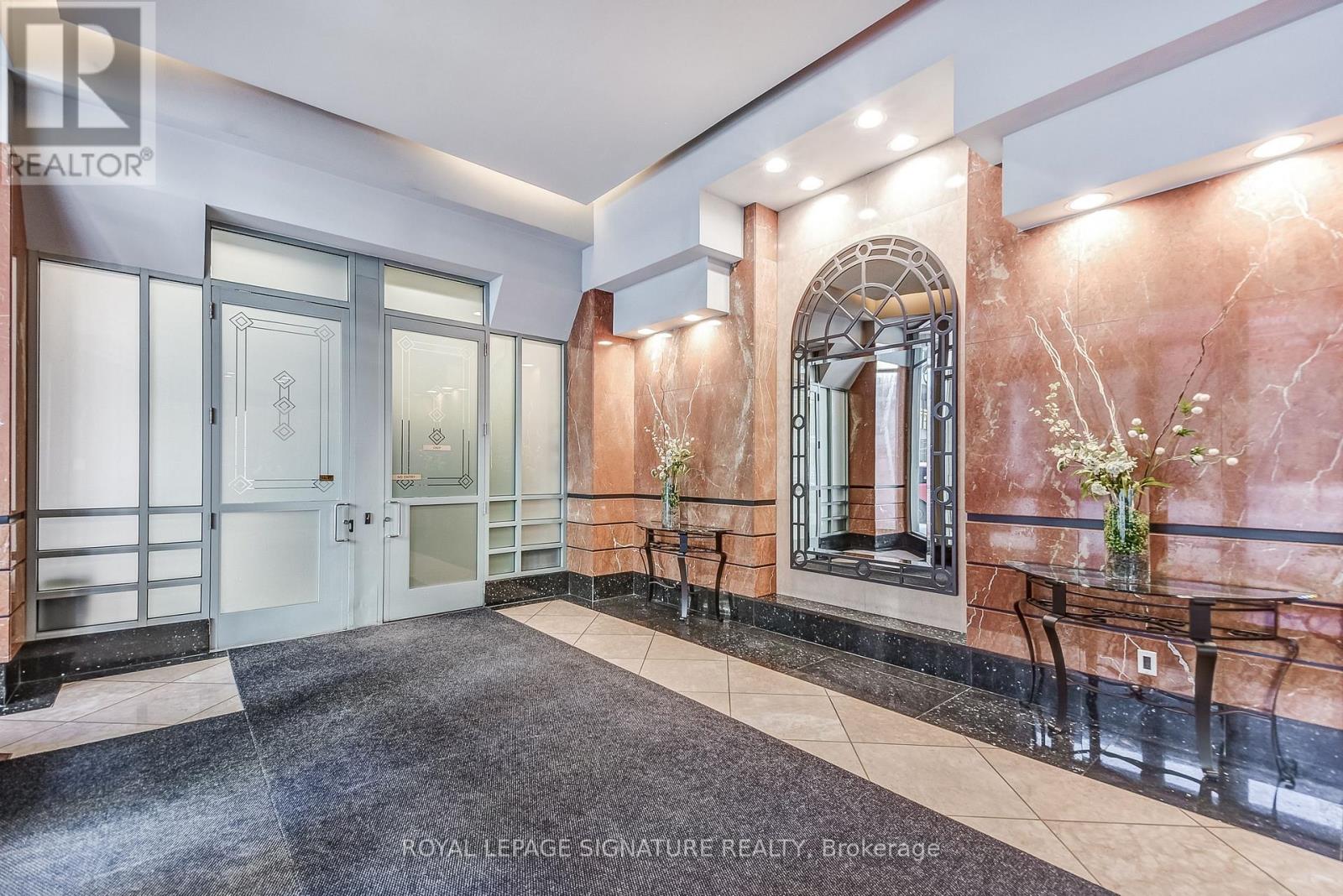 3111 - 10 Yonge Street, Toronto, Ontario  M5E 1R4 - Photo 3 - C13881150