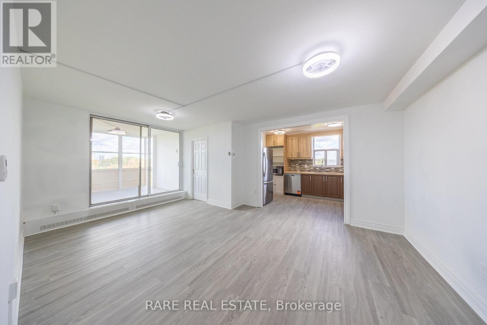 914 - 60 Pavane Linkway, Toronto, Ontario  M3C 1A2 - Photo 18 - C13881216