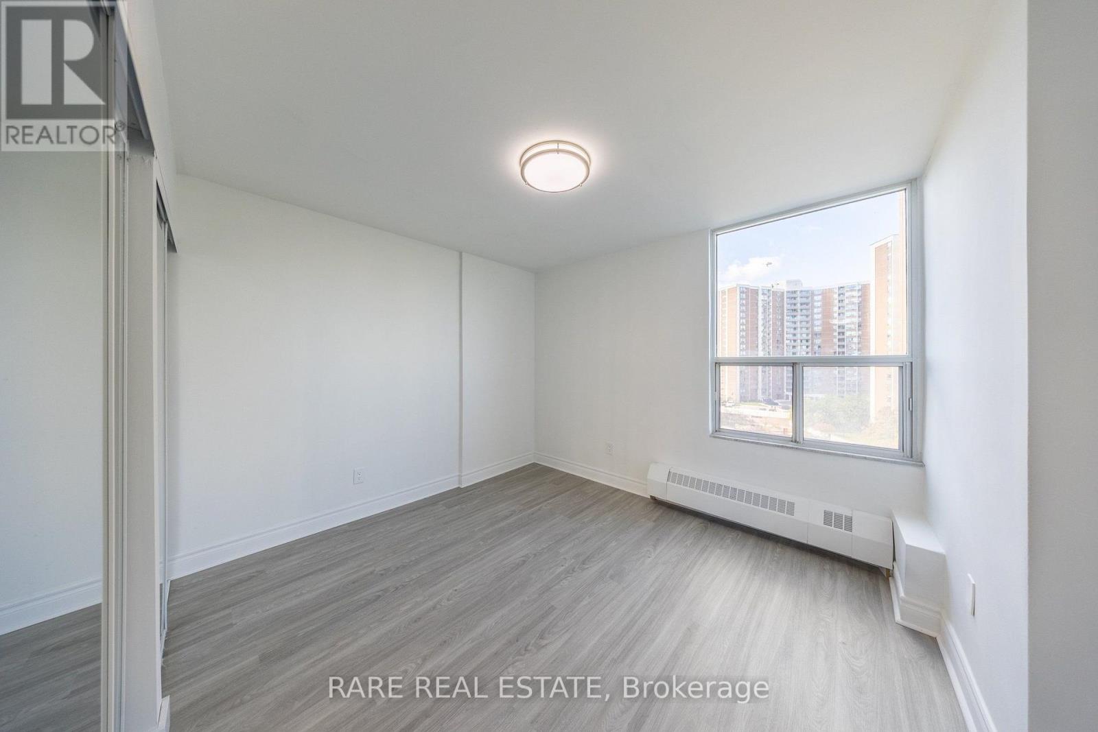 914 - 60 Pavane Linkway, Toronto, Ontario  M3C 1A2 - Photo 8 - C13881216