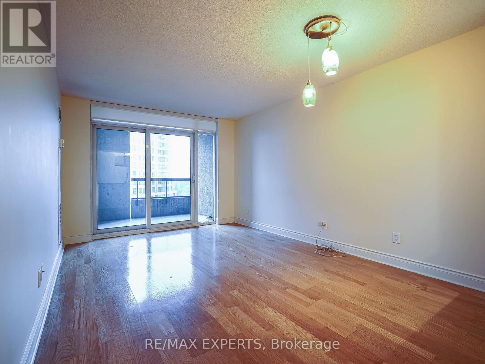 523 - 15 Northtown Way, Toronto, Ontario  M2N 7A2 - Photo 3 - C13881288