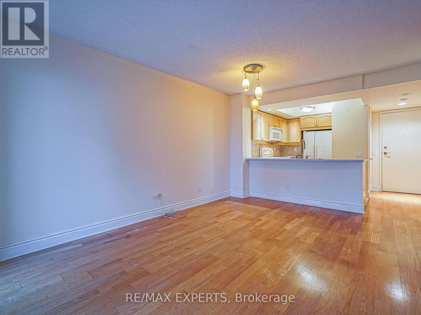 523 - 15 Northtown Way, Toronto, Ontario  M2N 7A2 - Photo 5 - C13881288