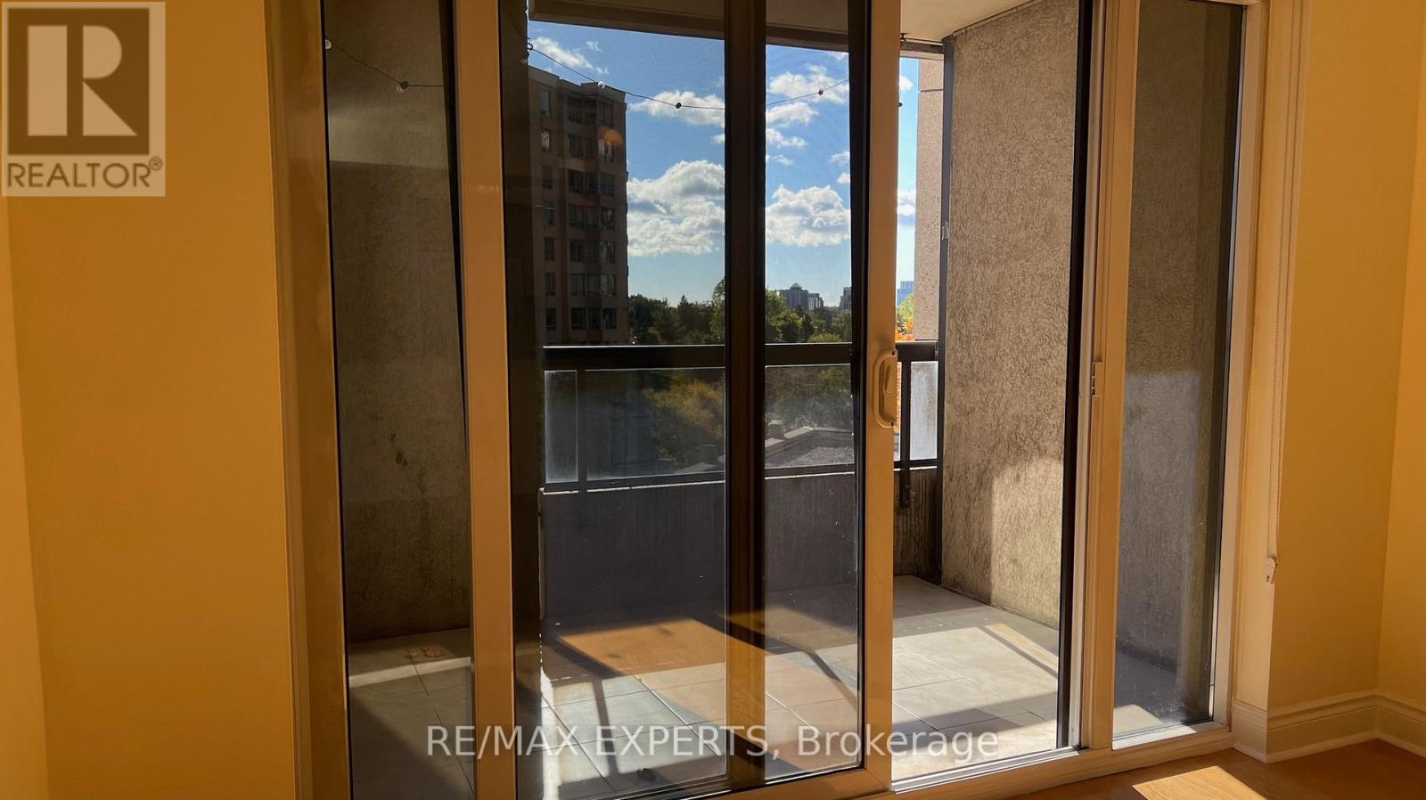 523 - 15 Northtown Way, Toronto, Ontario  M2N 7A2 - Photo 9 - C13881288