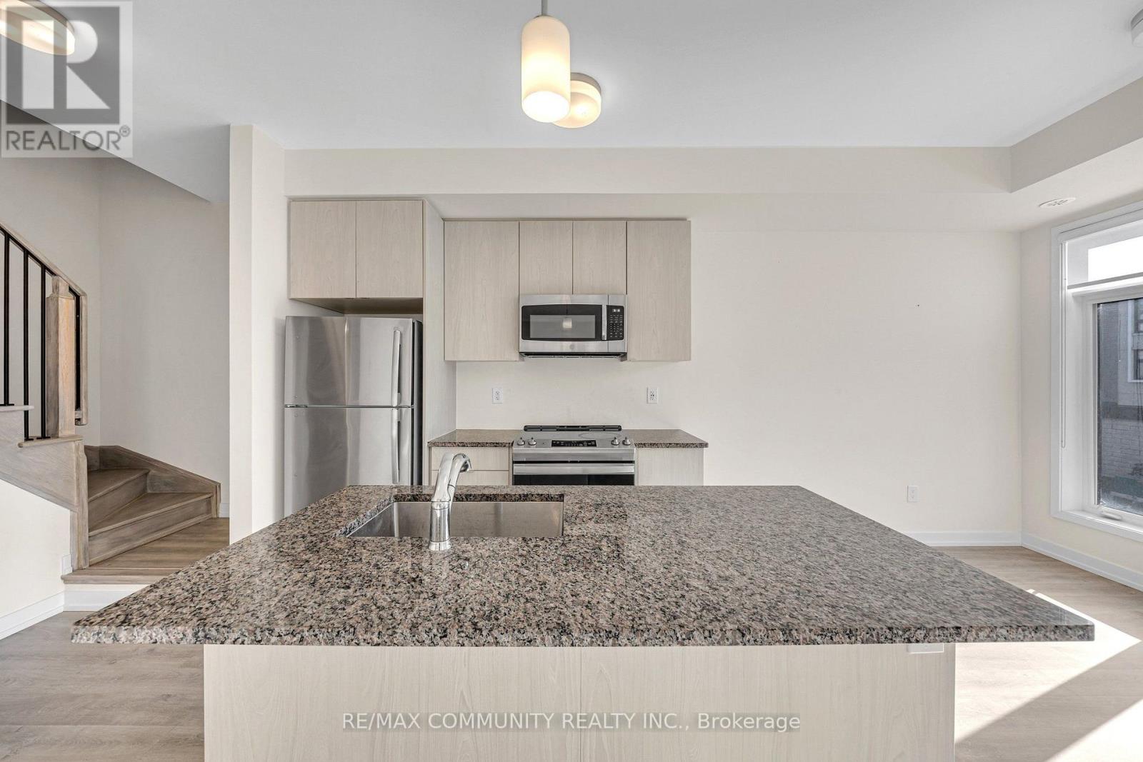 419 - 2550 Castlegate Crossing, Pickering, Ontario  L1X 0H6 - Photo 10 - E13881226