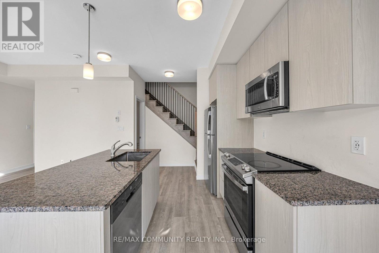 419 - 2550 Castlegate Crossing, Pickering, Ontario  L1X 0H6 - Photo 13 - E13881226