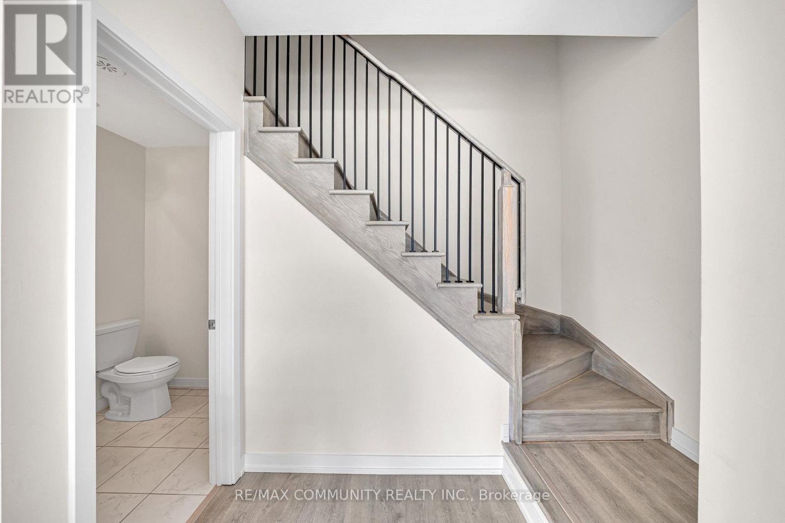 419 - 2550 Castlegate Crossing, Pickering, Ontario  L1X 0H6 - Photo 14 - E13881226