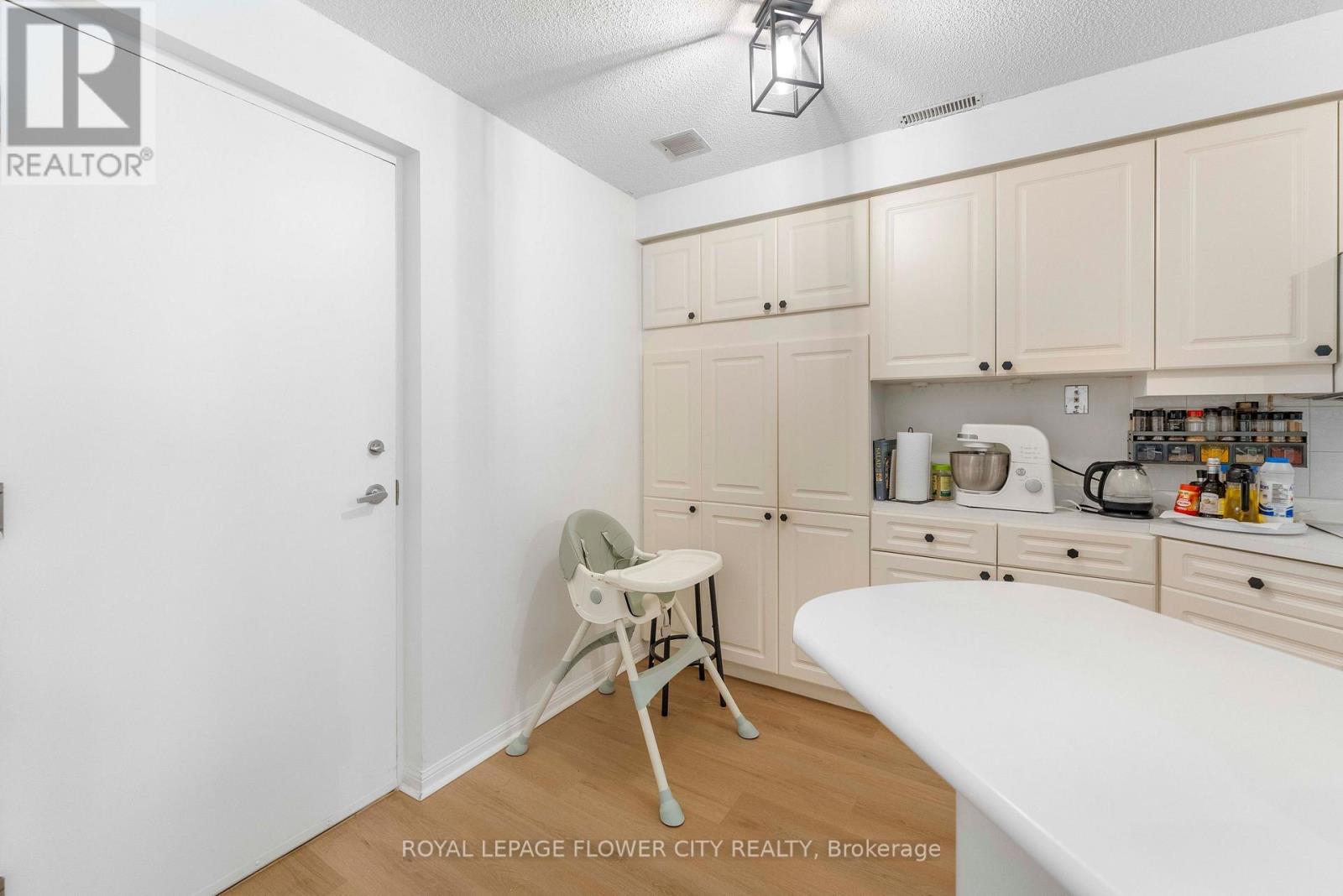 423 - 1400 The Esplanade, Pickering, Ontario  L1V 6V2 - Photo 35 - E13881320