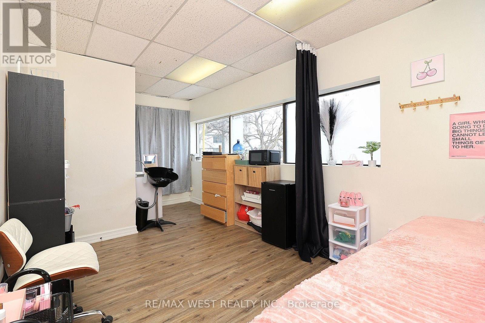 4-5 - 3702 Kingston Road, Toronto, Ontario  M1J 3H3 - Photo 13 - E13881324