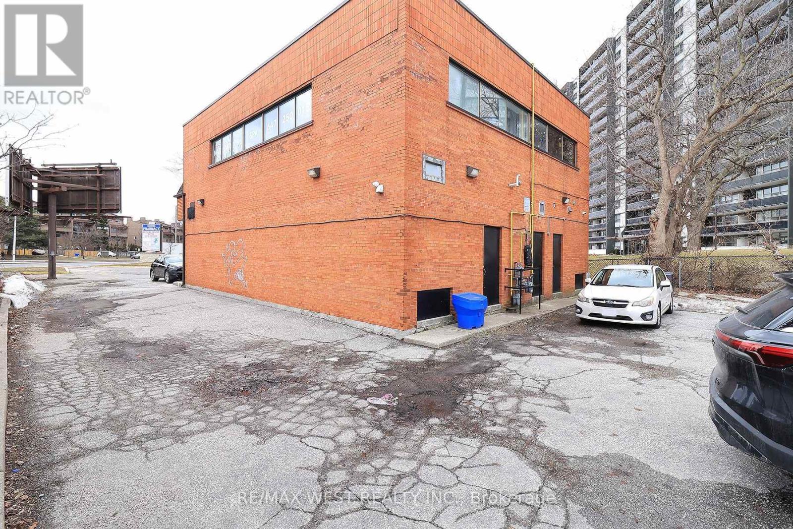 4-5 - 3702 Kingston Road, Toronto, Ontario  M1J 3H3 - Photo 30 - E13881324