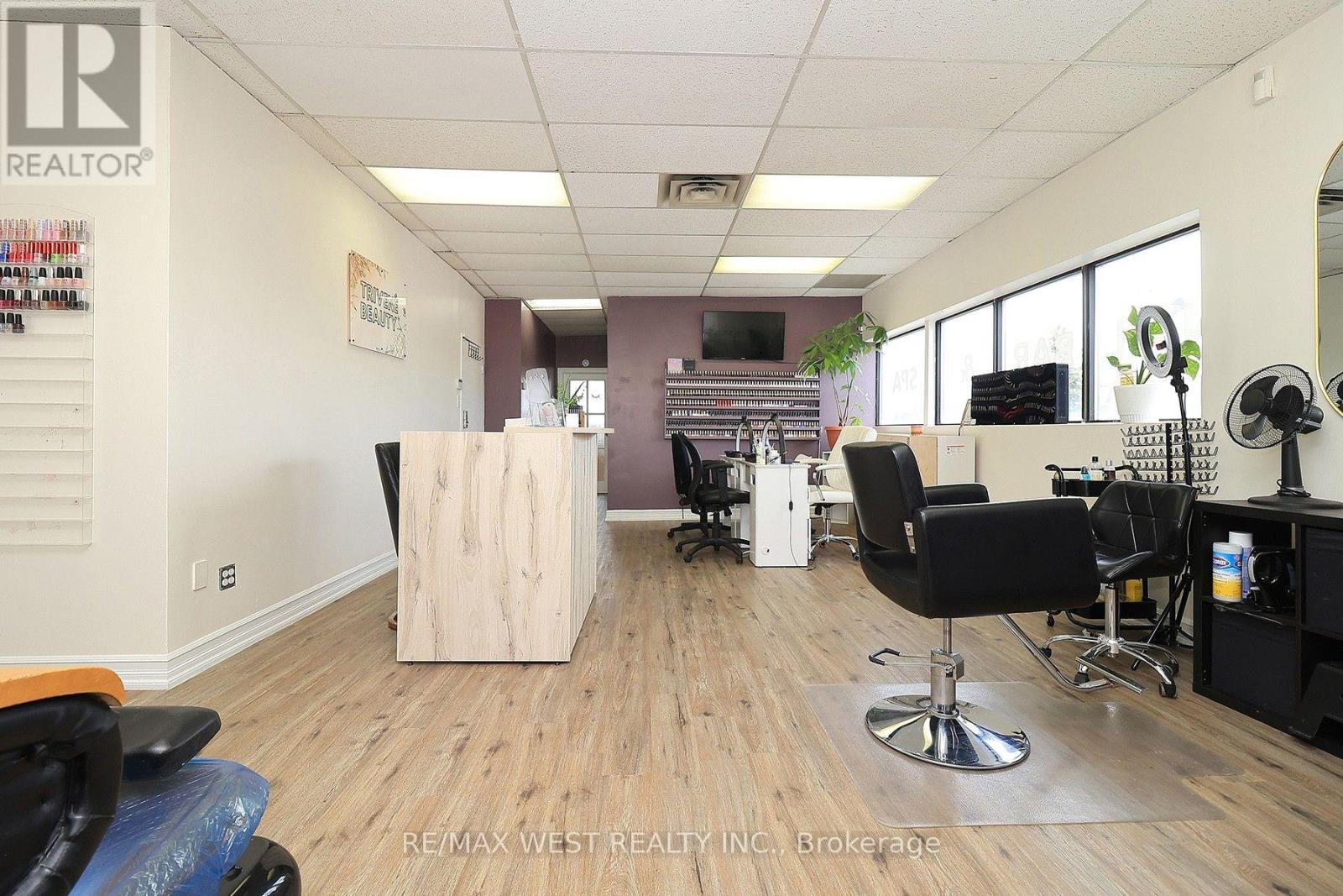 4-5 - 3702 Kingston Road, Toronto, Ontario  M1J 3H3 - Photo 5 - E13881324