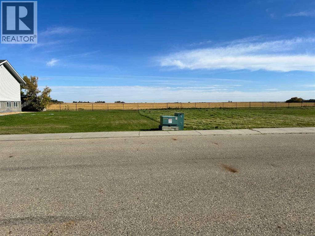 24 Monterey Estates, Wetaskiwin, Alberta  T9A 1K2 - Photo 4 - A2350974