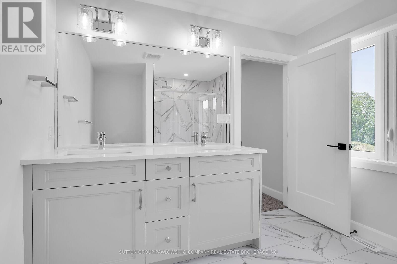 31 - 414 Old Wonderland Road, London South, Ontario  N6K 3R2 - Photo 17 - X13881056