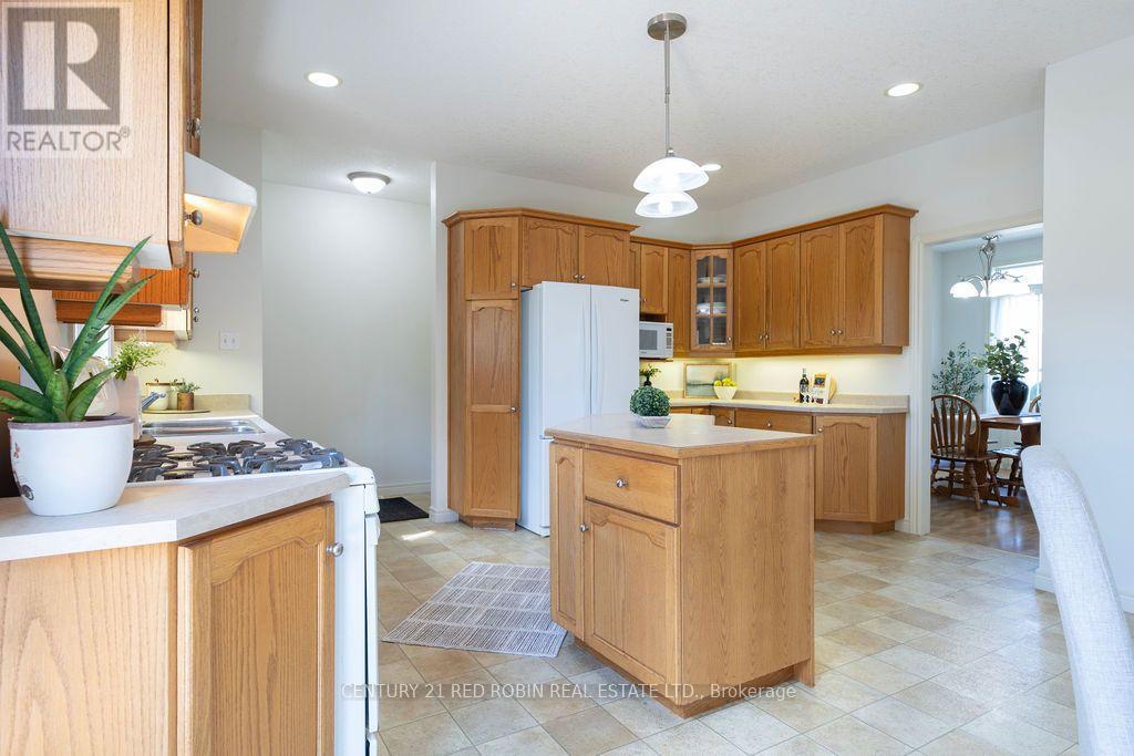 516 Harris Circle, Strathroy-Caradoc, Ontario  N7G 4H3 - Photo 10 - X13881310