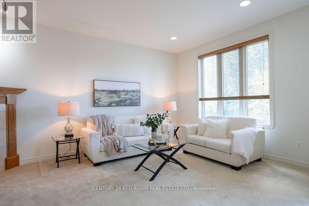 516 Harris Circle, Strathroy-Caradoc, Ontario  N7G 4H3 - Photo 3 - X13881310