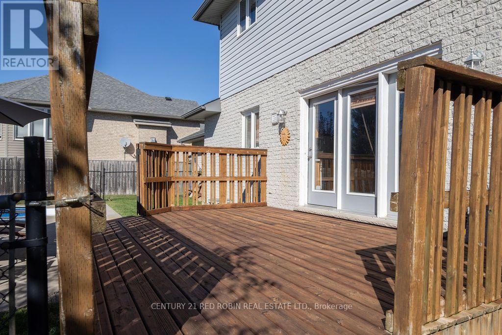 516 Harris Circle, Strathroy-Caradoc, Ontario  N7G 4H3 - Photo 47 - X13881310