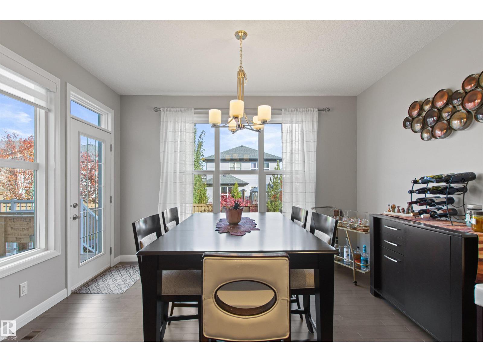 6124 175 AV NW