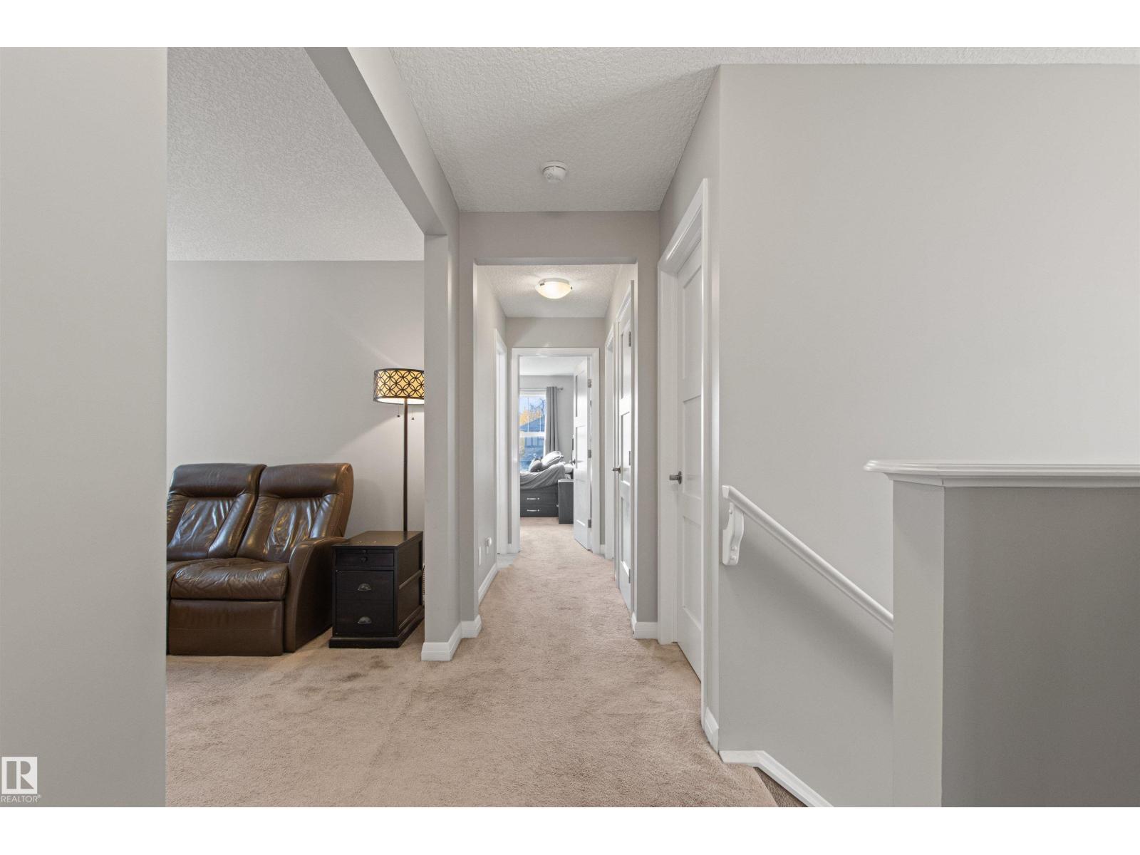 6124 175 AV NW
