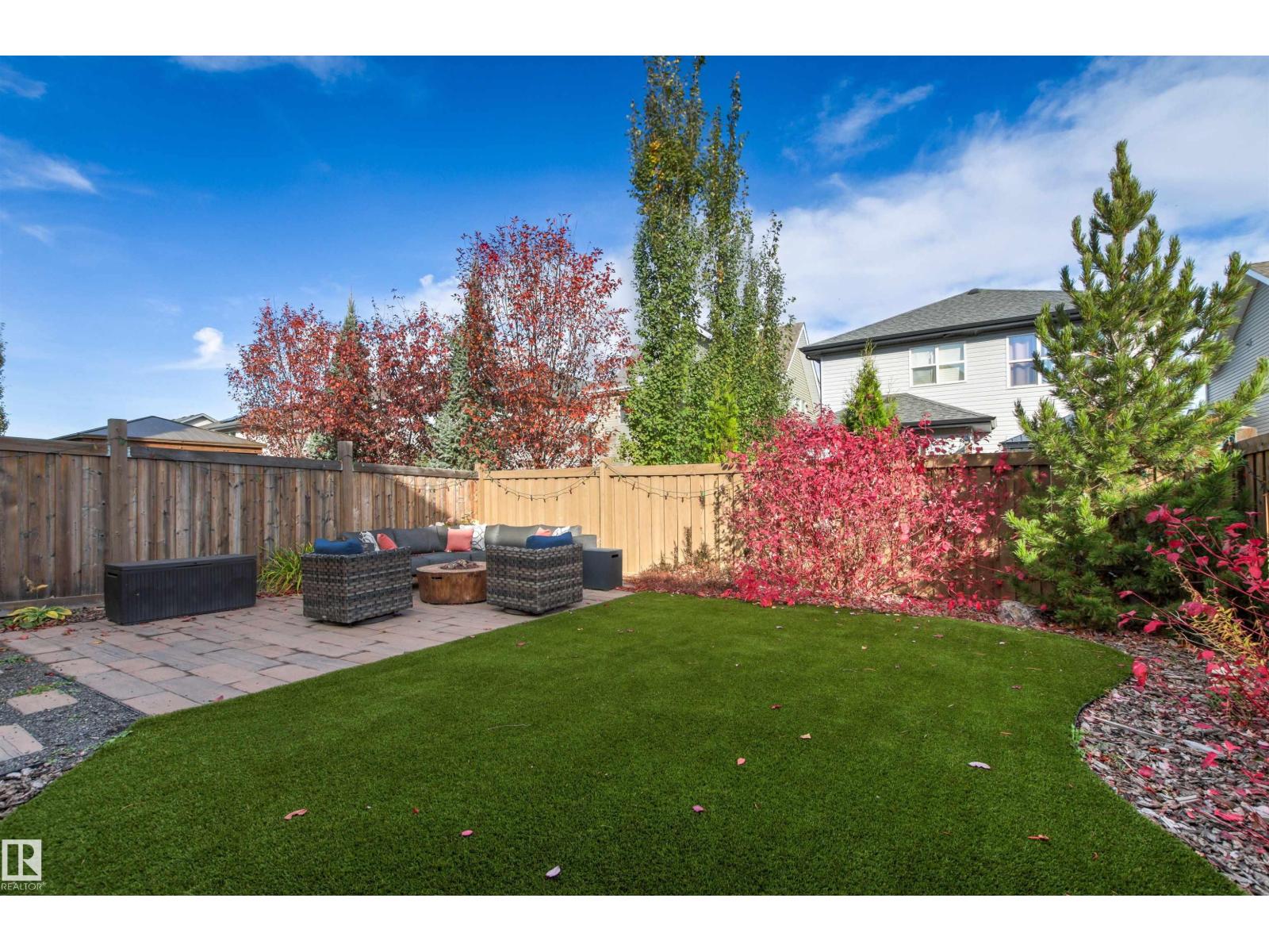 6124 175 AV NW