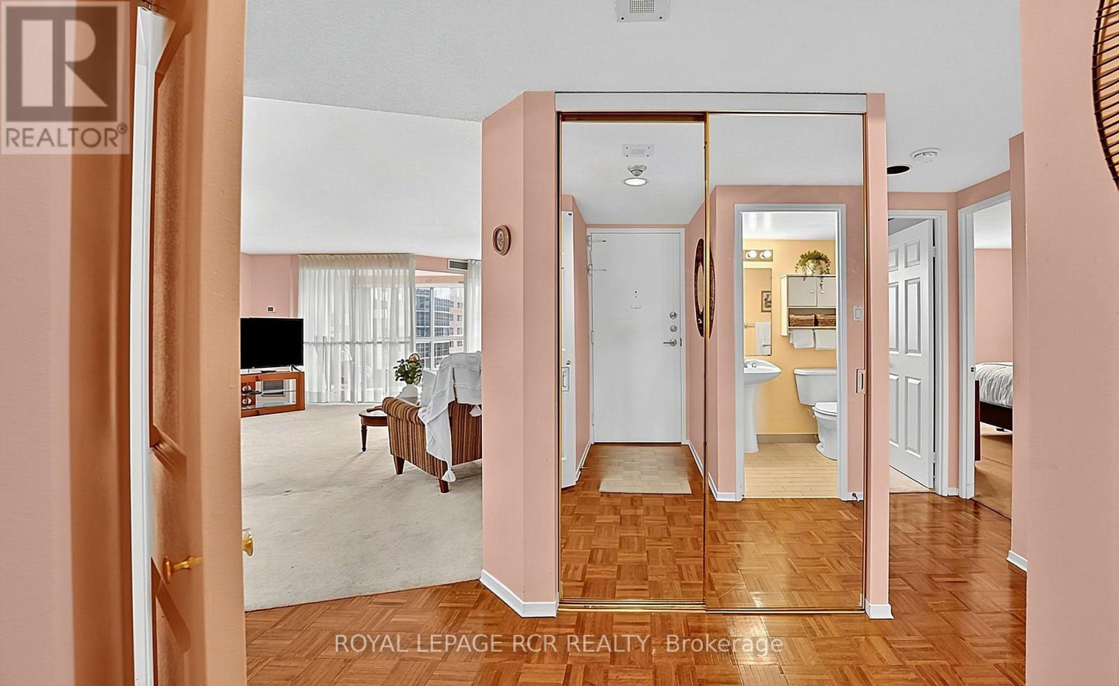 507 - 5 Weldrick Road W, Richmond Hill (North Richvale), Ontario  L4C 8S9 - Photo 10 - N13881128