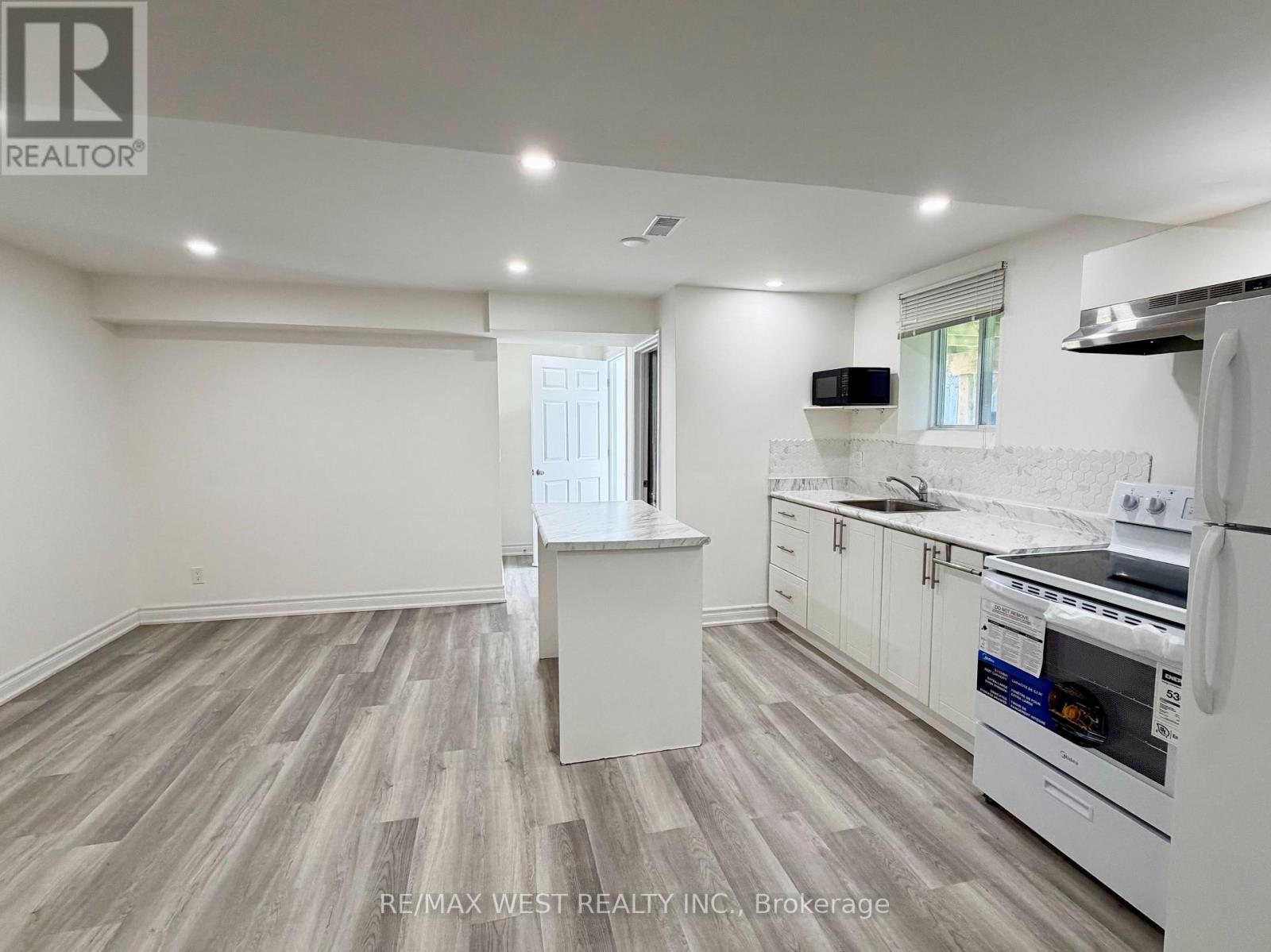 Lower - 858 Cassie Road, Newmarket, Ontario  L3X 1S3 - Photo 11 - N13881314