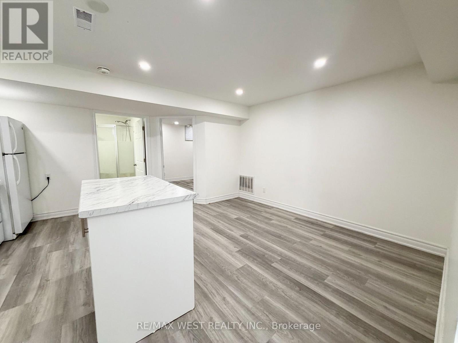 Lower - 858 Cassie Road, Newmarket, Ontario  L3X 1S3 - Photo 13 - N13881314