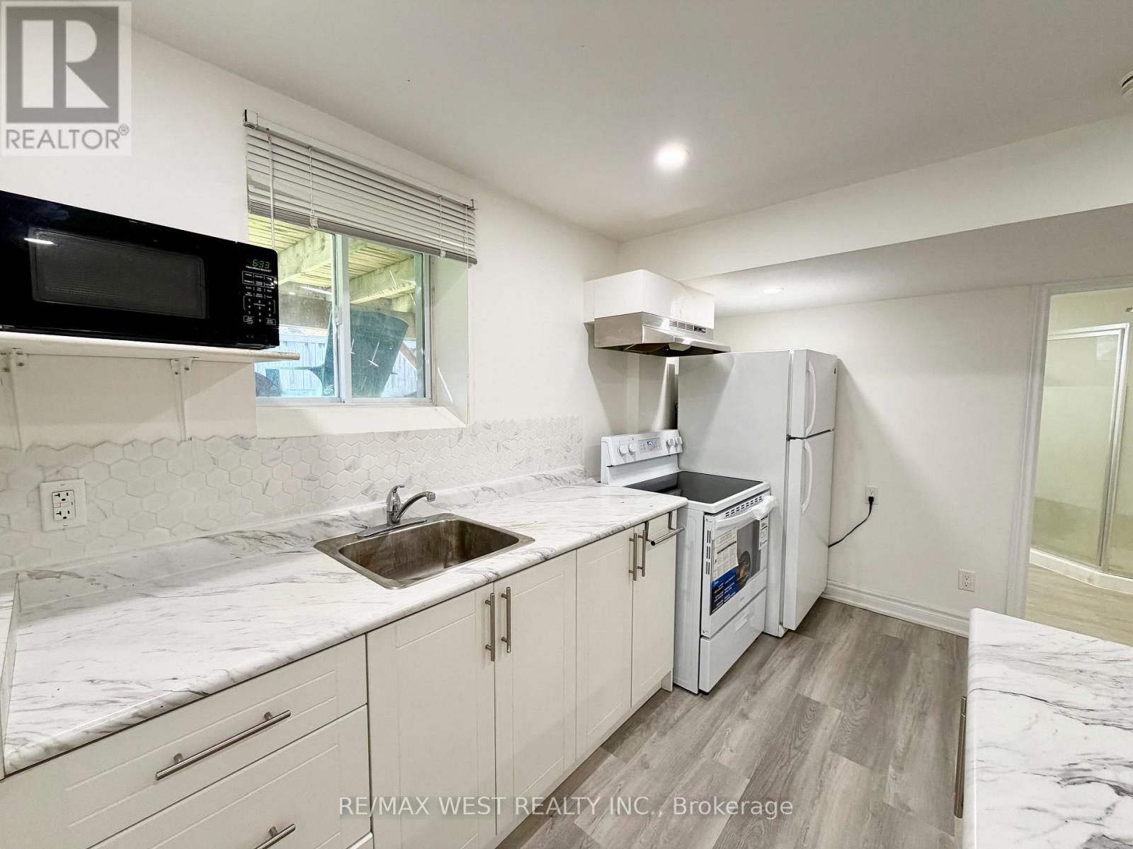 Lower - 858 Cassie Road, Newmarket, Ontario  L3X 1S3 - Photo 15 - N13881314