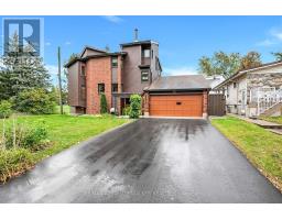 2824 HAUGHTON AVENUE, Ottawa, Ontario