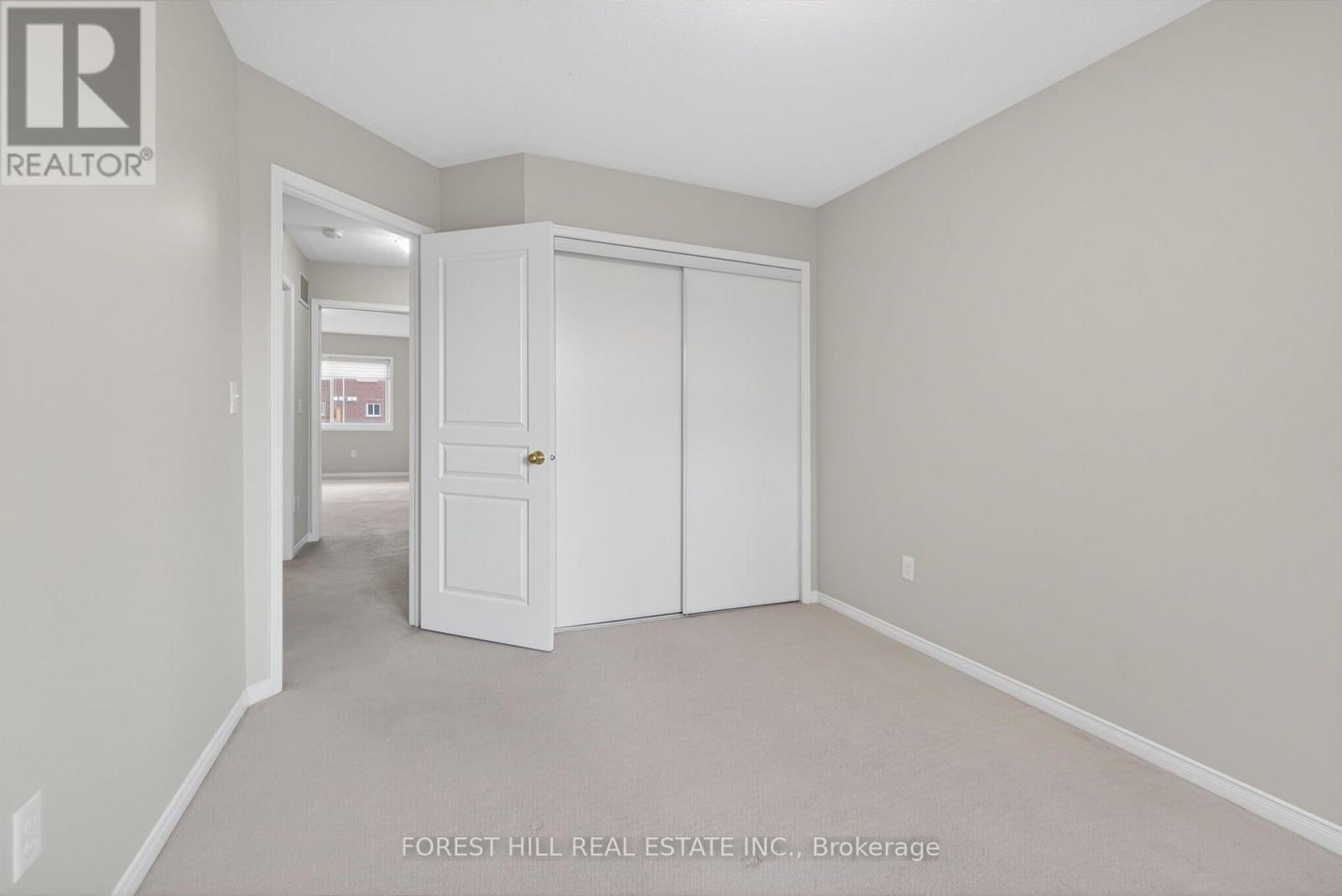 2537 Postmaster Drive, Oakville, Ontario  L6M 0L6 - Photo 20 - W13881030