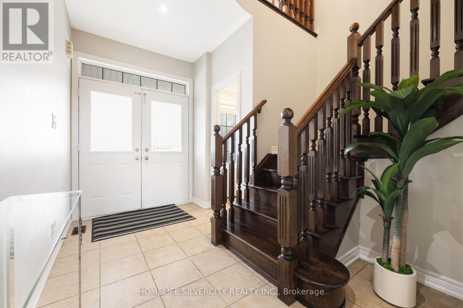 14 Levendale Court, Brampton, Ontario  L6P 0K4 - Photo 18 - W13881038
