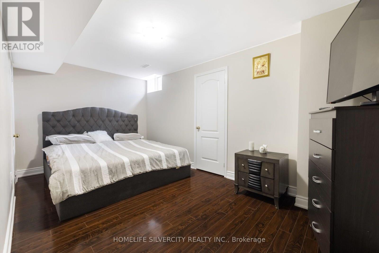 14 Levendale Court, Brampton, Ontario  L6P 0K4 - Photo 41 - W13881038